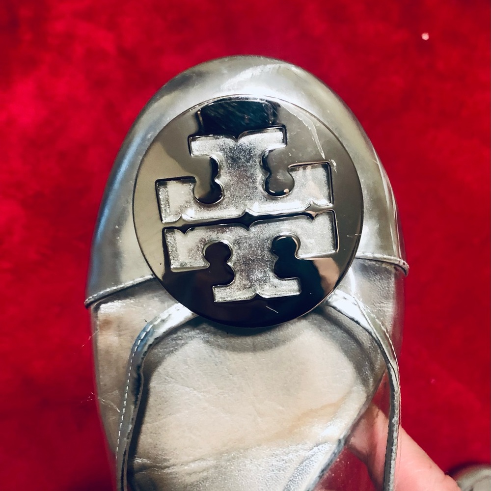 Authentic Tory Burch Silver Flats